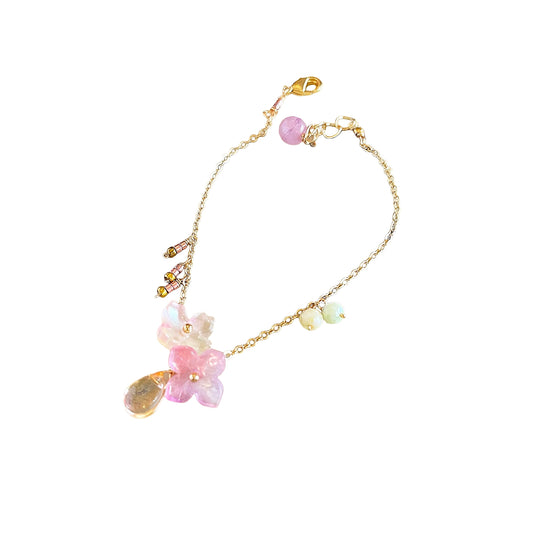 Radiant Petal Blossom: Hydrangea Gradient Bracelet