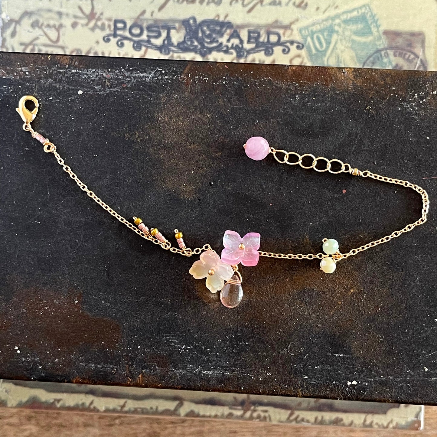 Radiant Petal Blossom: Hydrangea Gradient Bracelet