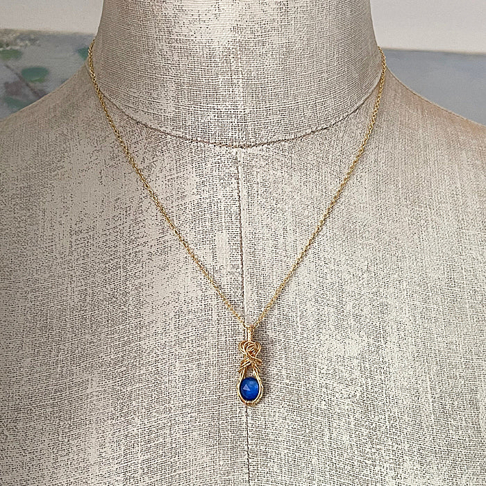 Wire Wrapped Lapis on Crystal&nbsp; Pendant