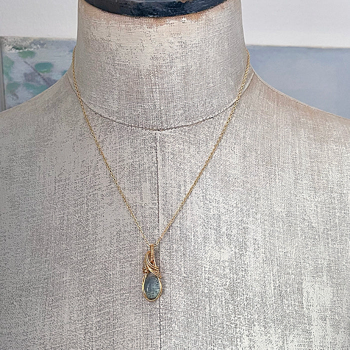 Wire Wrapped Moss Aquamarine Pendant