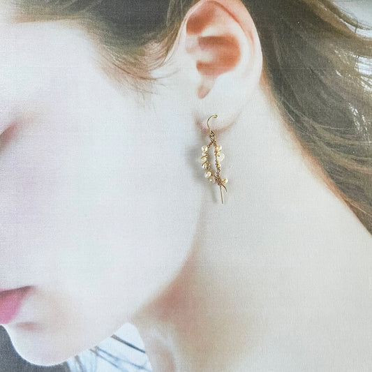 Freshwater Pearl & Moonstone Mini Wave Line Drop Earrings